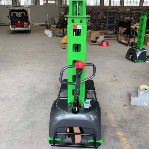 Electric Self-lifting Pallet Stacker Truck51 material handling equipment